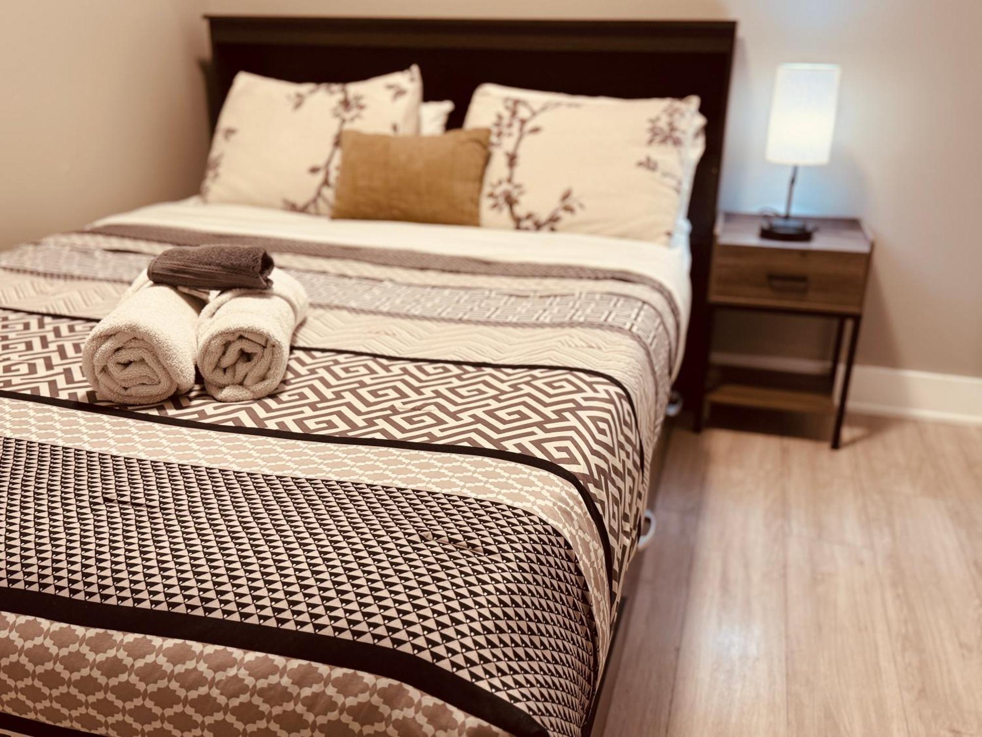 Niagara Getaway Across Fallsview المظهر الخارجي الصورة